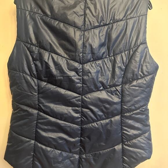 Aeropostale Navy and Teal Outerwear Vest - Picture 4 of 4